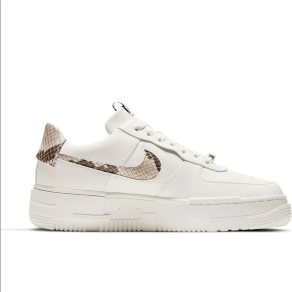 Nike Air Force 1 Pixel SE Sneaker Limited Edition - Picture 3 of 6